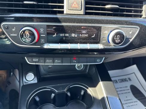 Used 2018 Audi A4 2.0T Premium Plus w/ Premium Plus Package AWD/4WD image 39