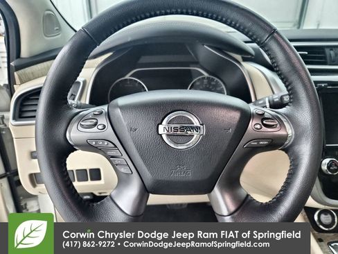 Used 2019 Nissan Murano SV w/ Premium Package image 22