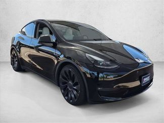Used 2023 Tesla Model Y Performance AWD/4WD video 3