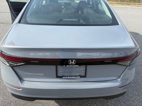 New 2025 Honda Accord SE image 14