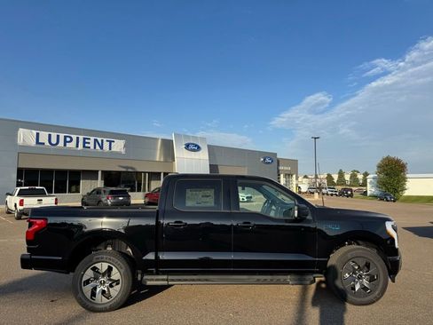 New 2025 Ford F150 Lightning Flash image 2