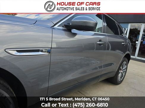 Used 2019 Jaguar F-PACE Premium AWD/4WD image 18