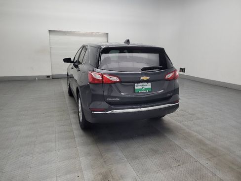 Used 2021 Chevrolet Equinox LT w/ Driver Convenience Package image 5