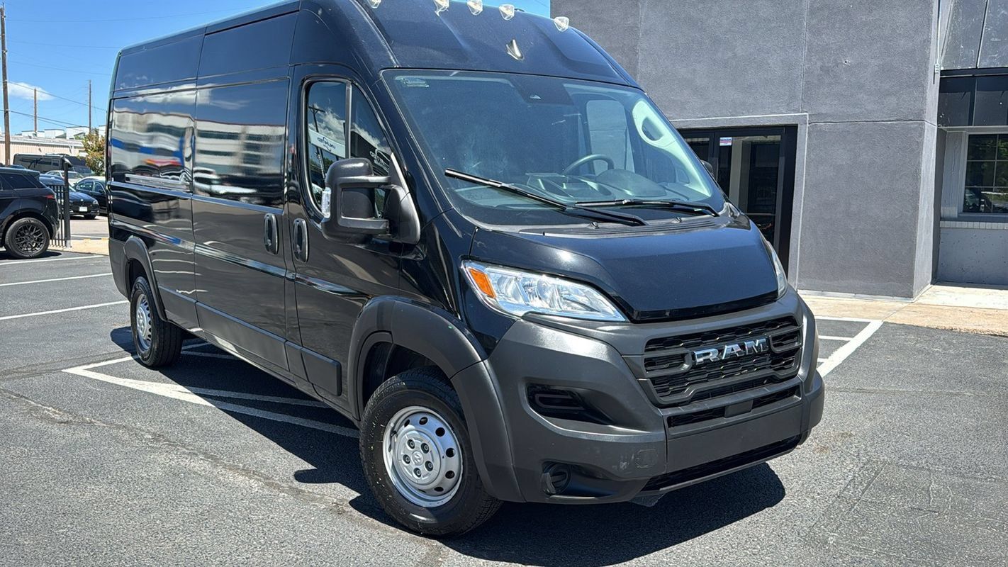 Used 2025 RAM ProMaster 2500 FWD image 1
