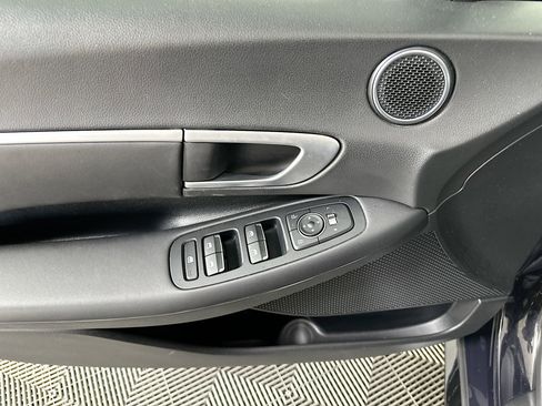 Used 2025 Hyundai Sonata SEL image 15