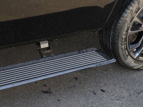 New 2024 Jeep Grand Wagoneer Series II w/ Quick Order Packagew 28T image 17