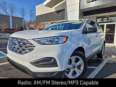 Used 2021 Ford Edge SE image 3