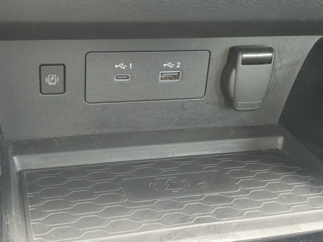 Used 2024 Nissan Altima 2.5 SR w/ SR Premium Package FWD image 27