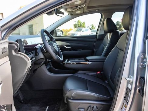 New 2026 Hyundai Tucson Limited image 22