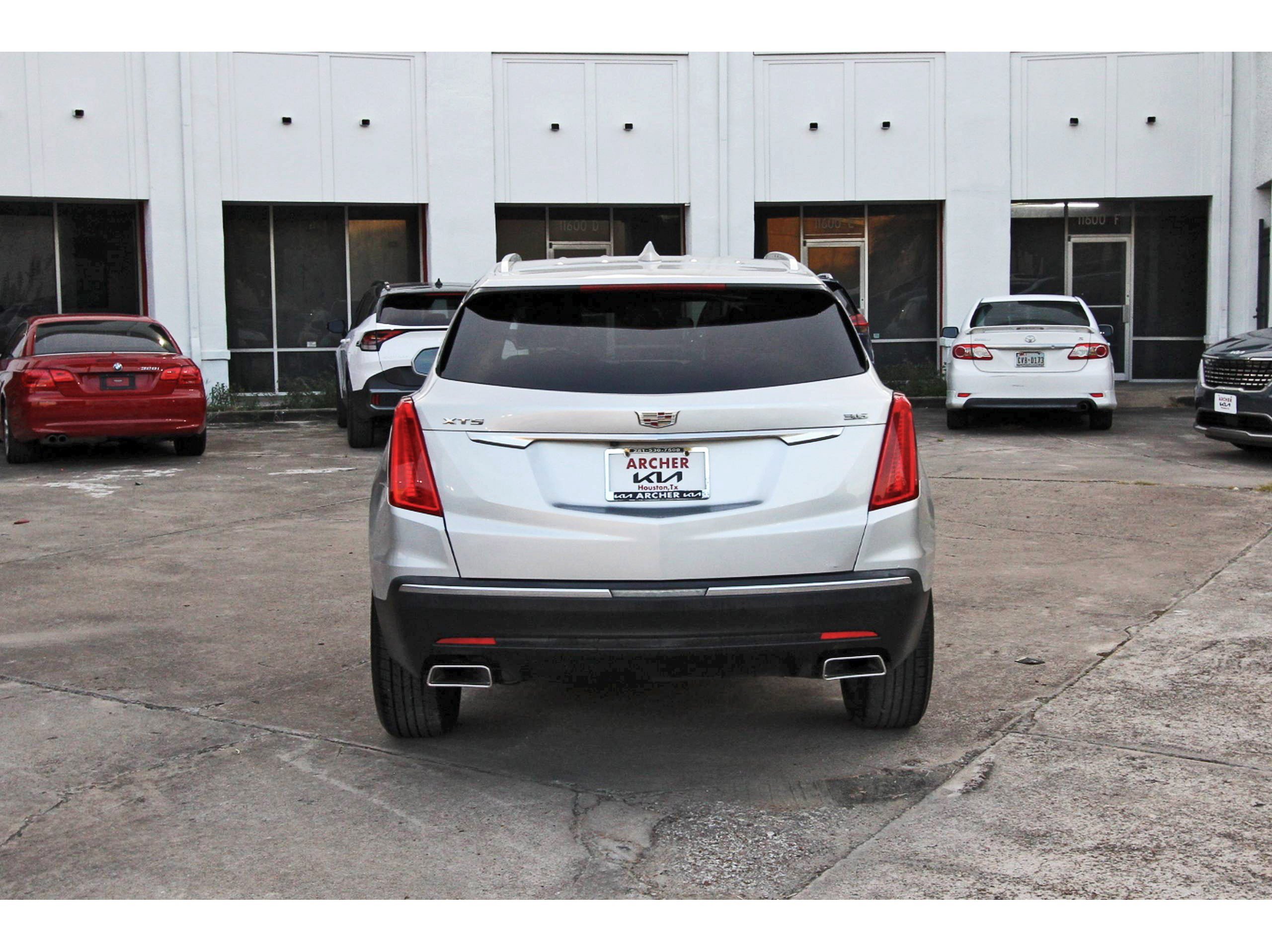Used 2018 Cadillac XT5 FWD image 6