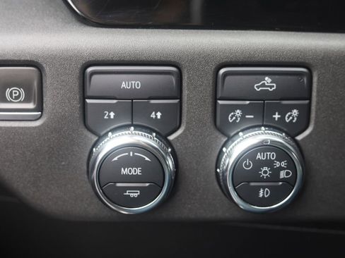 Used 2023 GMC Sierra 1500 Elevation AWD/4WD image 37