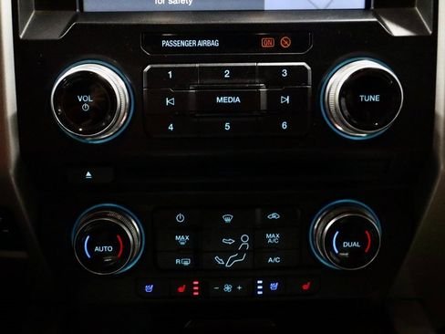 Certified 2018 Ford F450 King Ranch w/ King Ranch Ultimate Package image 30