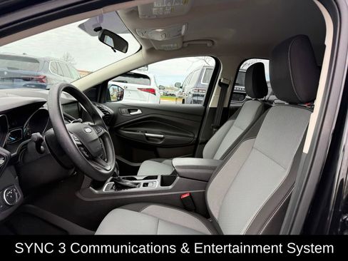 Used 2019 Ford Escape SE image 6