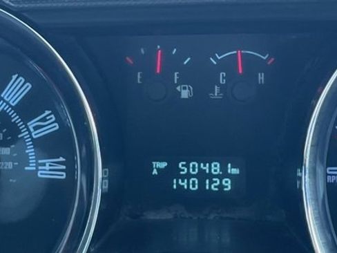 Used 2010 Ford Mustang GT Premium image 23