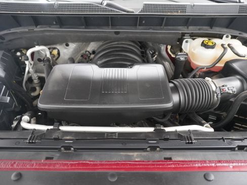 Used 2019 Chevrolet Silverado 1500 LT w/ Texas Edition AWD/4WD image 28