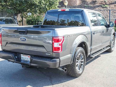 Used 2018 Ford F150 XLT w/ Equipment Group 302A Luxury image 9