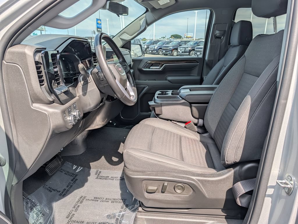 Used 2022 GMC Sierra 1500 Elevation AWD/4WD image 14