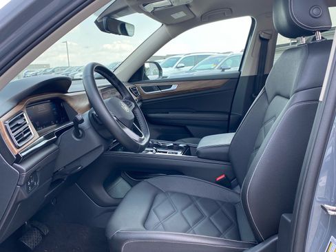 Certified 2026 Volkswagen Atlas SE AWD/4WD image 11