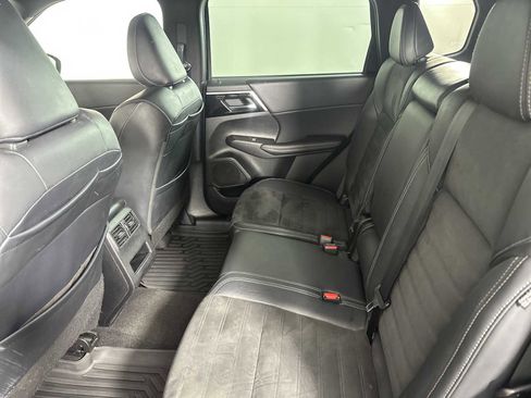 Used 2022 Mitsubishi Outlander SEL Black Edition image 30