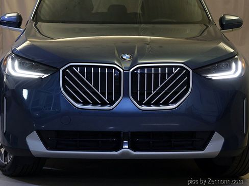 Used 2026 BMW X3 xDrive30i AWD/4WD image 6
