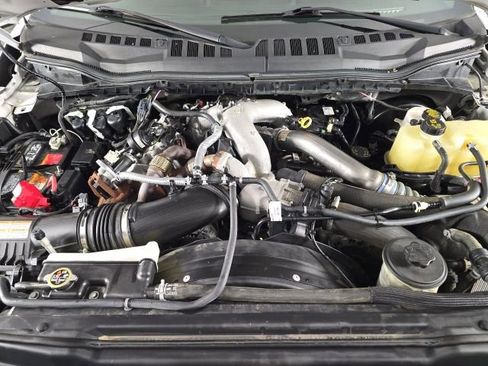 Used 2021 Ford F350 XL w/ Power Equipment Group image 10