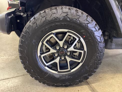 New 2026 Jeep Wrangler Unlimited Rubicon AWD/4WD image 11