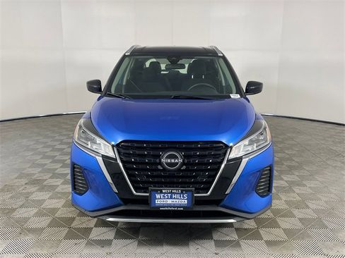 Used 2023 Nissan Kicks SV image 17