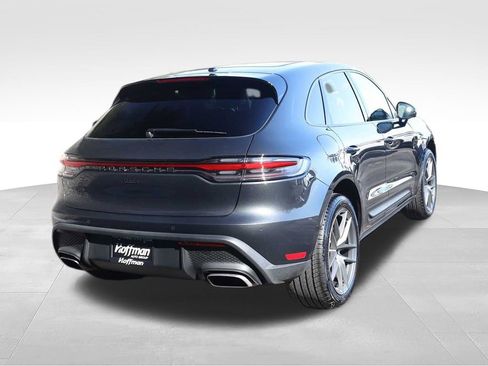 Used 2025 Porsche Macan AWD/4WD image 5