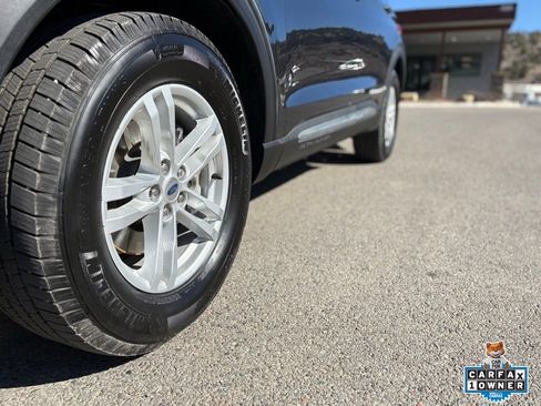 Used 2022 Ford Explorer XLT w/ Equipment Group 202A image 12