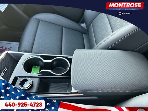 New 2026 Chevrolet Equinox LT w/ Convenience Package II image 16