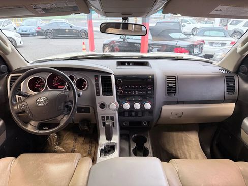 Used 2008 Toyota Tundra 4x4 Double Cab image 9