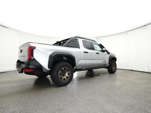 New 2025 Toyota Tacoma 4x4 Double Cab Hybrid image 25