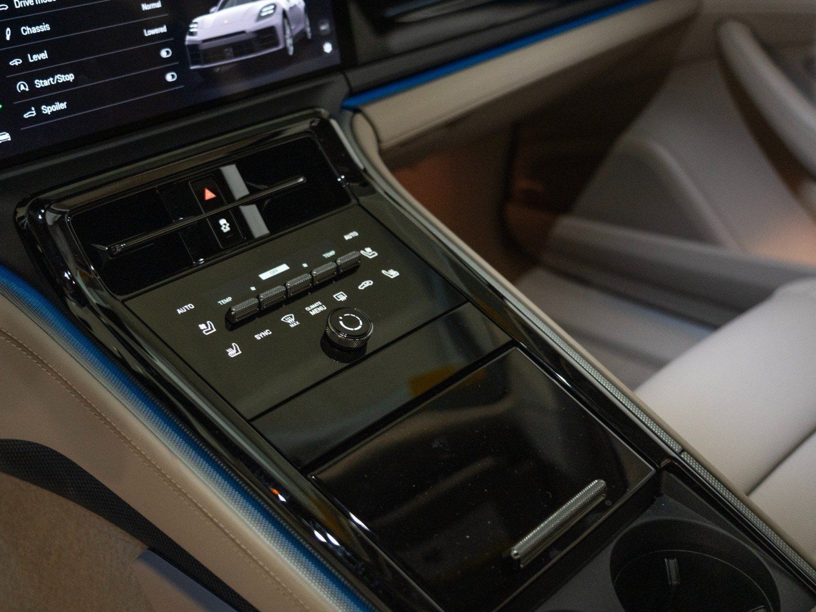 Certified 2026 Porsche Panamera 4 AWD/4WD image 22