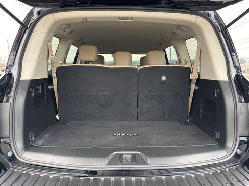 Used 2024 Nissan Armada SV image 28