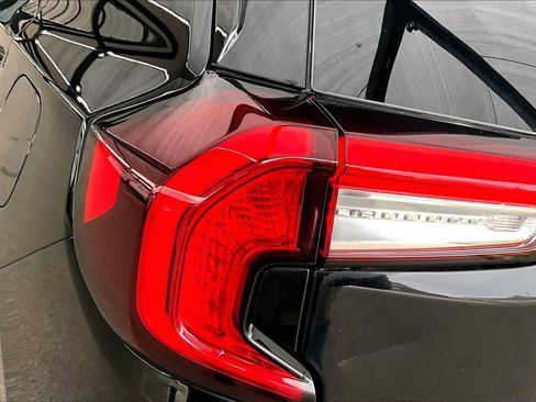 Used 2022 GMC Terrain SLE w/ Driver Convenience Package image 27