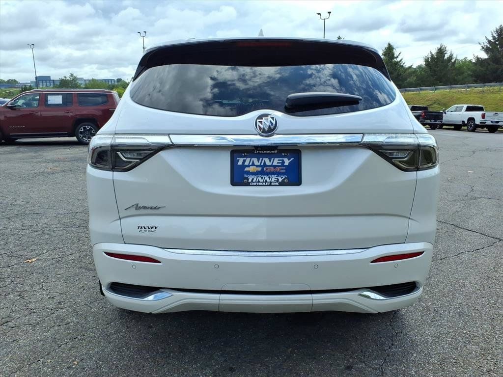Used 2023 Buick Enclave Avenir w/ Trailering Package, 5000 lbs. AWD/4WD image 4