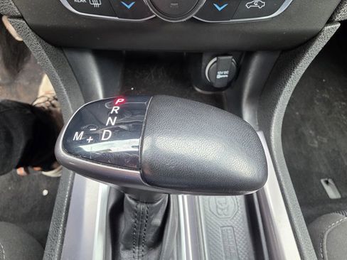 Certified 2021 Dodge Charger SXT w/ Driver Convenience Group image 6