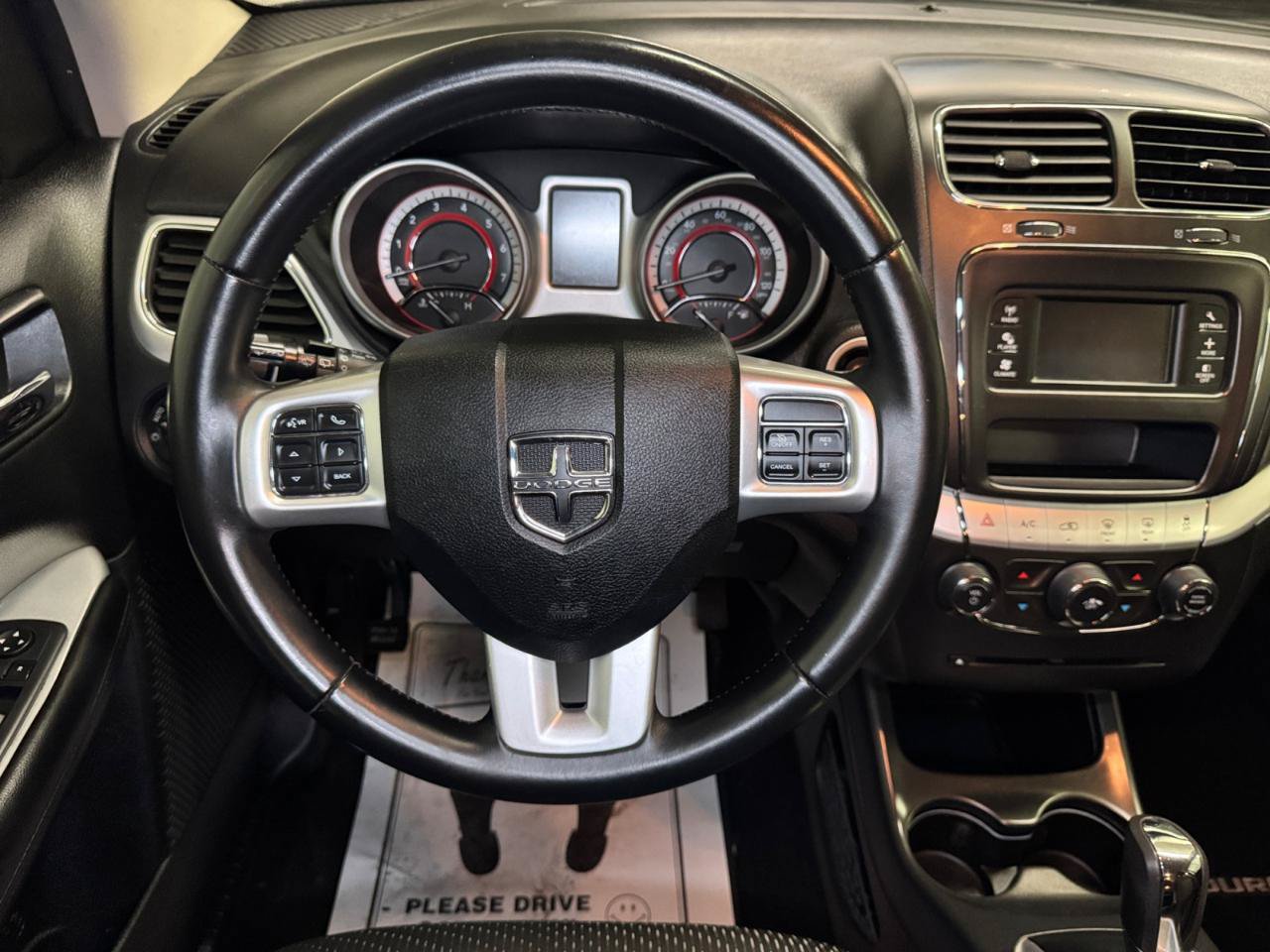Used 2016 Dodge Journey SXT FWD image 11