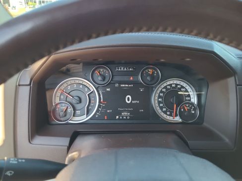 Used 2018 RAM 1500 Laramie w/ Convenience Group image 26