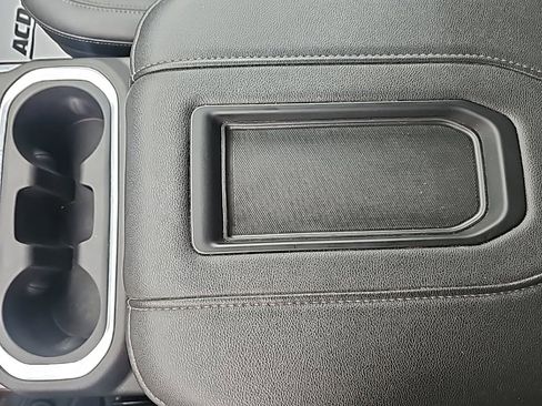 Used 2021 GMC Sierra 1500 SLT w/ SLT Convenience Package image 25