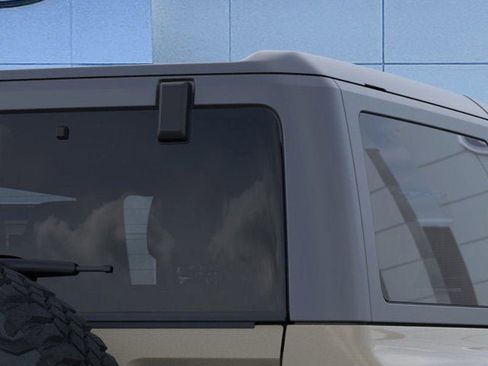 New 2025 Ford Bronco 2-Door w/ Sasquatch Package image 25