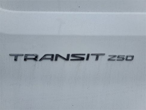 New 2025 Ford Transit 250 148 Medium Roof image 10