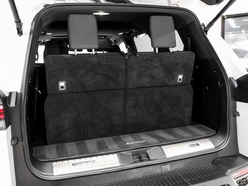 Used 2024 Lexus LX 600 F Sport image 52