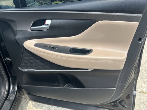 Used 2020 Hyundai Santa Fe SEL w/ Convenience + Premium Package image 18