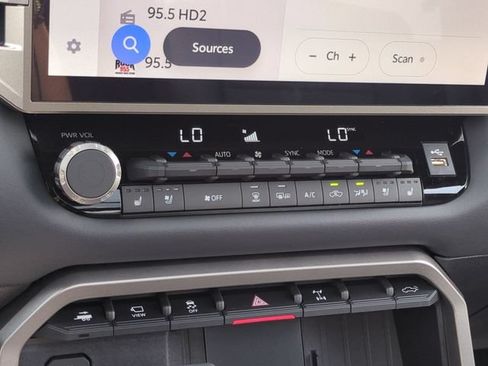 New 2026 Toyota Tundra Platinum AWD/4WD image 20