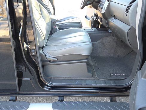 Used 2010 Nissan Xterra S AWD/4WD image 38
