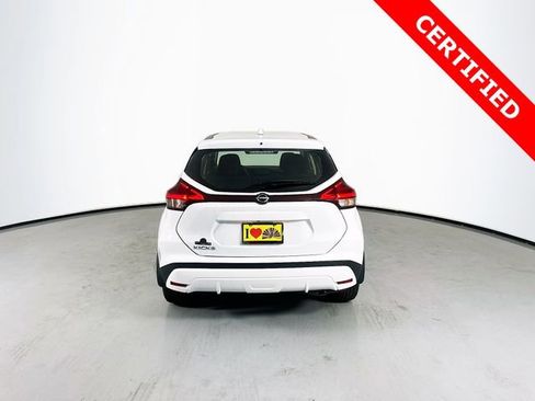 Certified 2024 Nissan Kicks S image 8