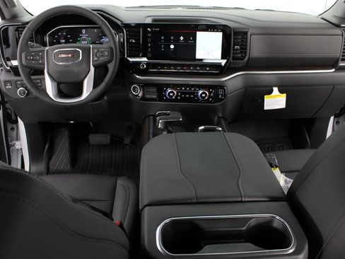 New 2026 GMC Sierra 1500 SLT w/ SLT Premium Plus Package AWD/4WD image 10