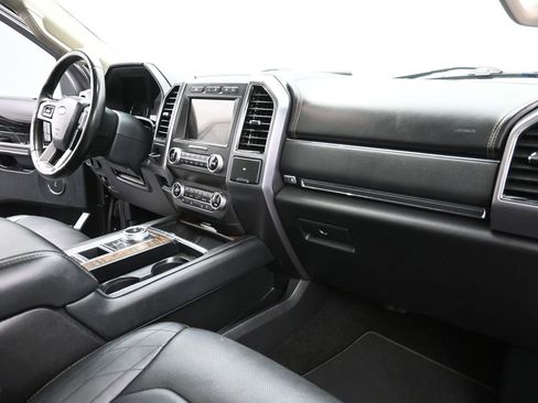 Certified 2021 Ford Expedition Platinum image 24