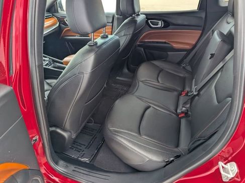 Used 2024 Jeep Compass Limited image 20